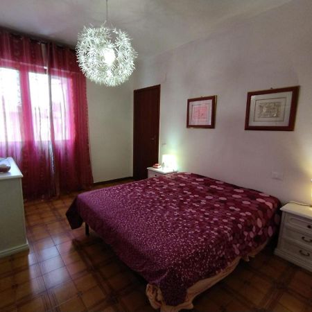 ונטורינה טרמה La Casetta Dei Grilli - Accanto Alle Terme Di Venturina E 10" Dal Mare מראה חיצוני תמונה