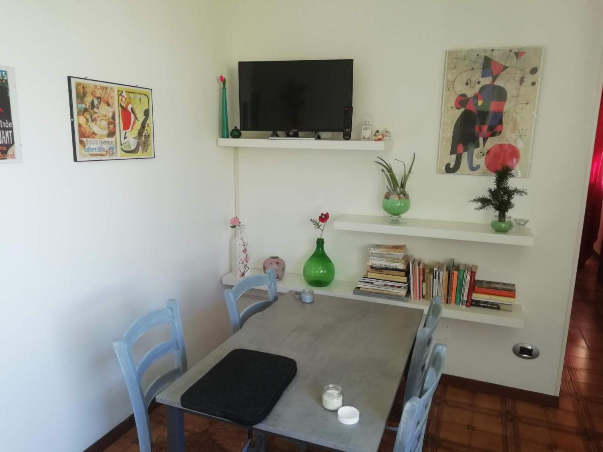 ונטורינה טרמה La Casetta Dei Grilli - Accanto Alle Terme Di Venturina E 10" Dal Mare מראה חיצוני תמונה