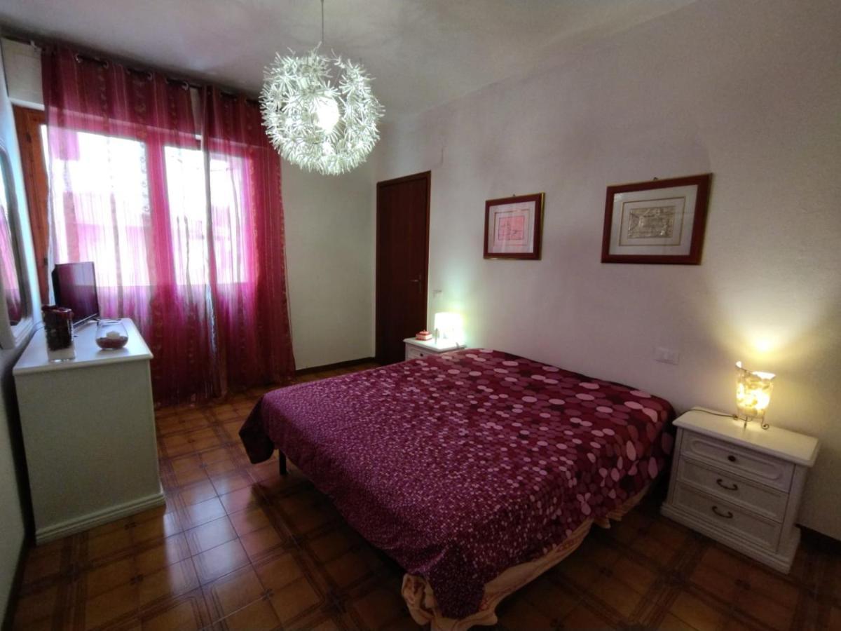 ונטורינה טרמה La Casetta Dei Grilli - Accanto Alle Terme Di Venturina E 10" Dal Mare מראה חיצוני תמונה